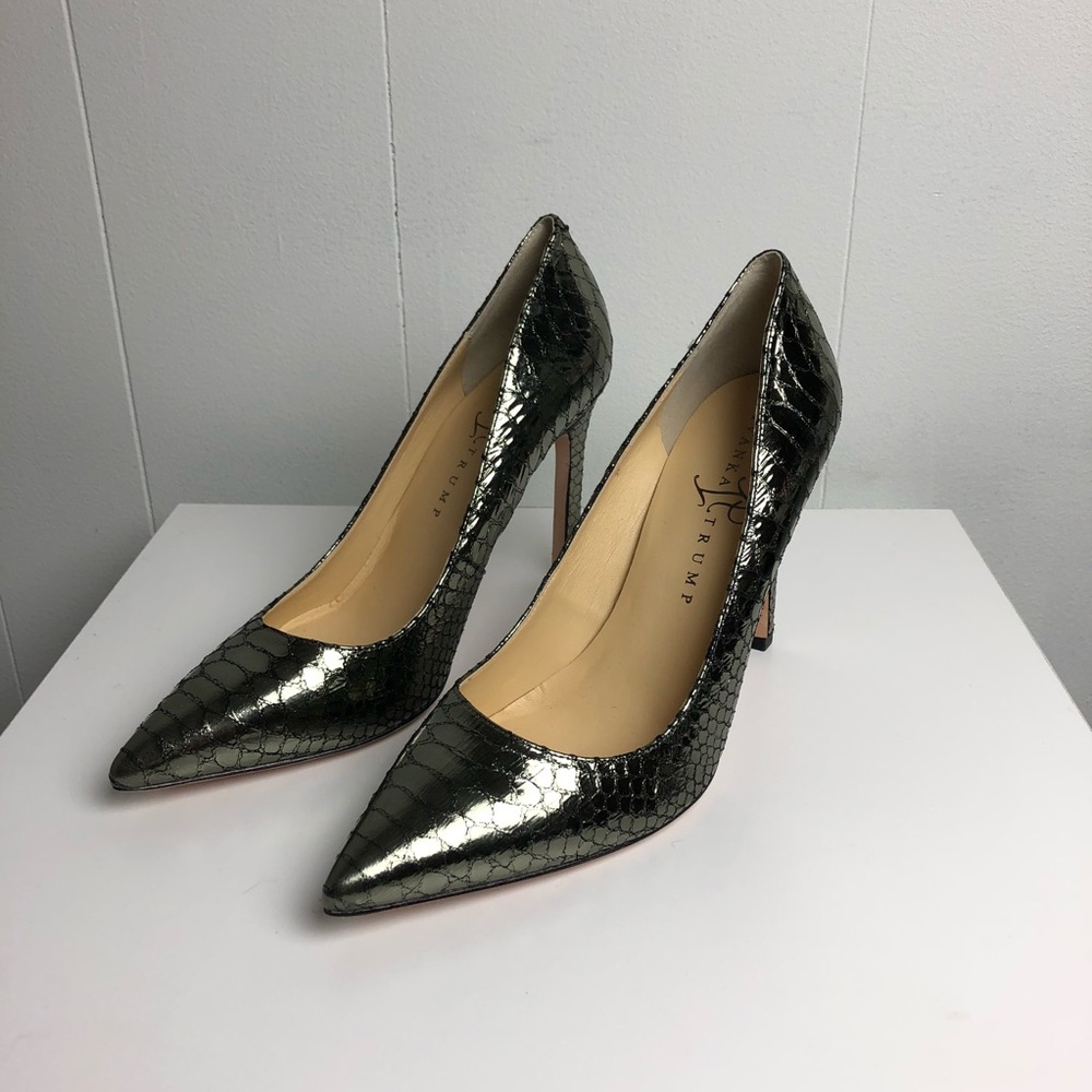 Ivanka Trump Snake Closed Toe Heel